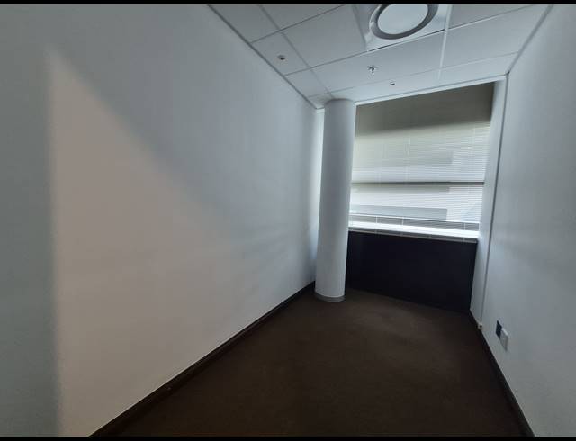 358M² OFFICE TO LET IN SANDTON CENTRAL